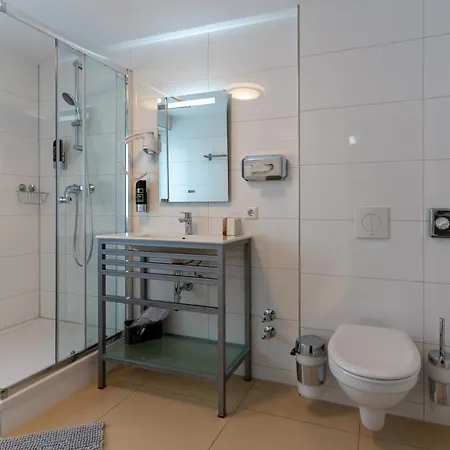 Myrsini Kirchentellinsfurt