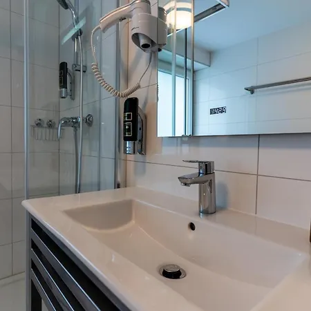 Hotel Myrsini 3*