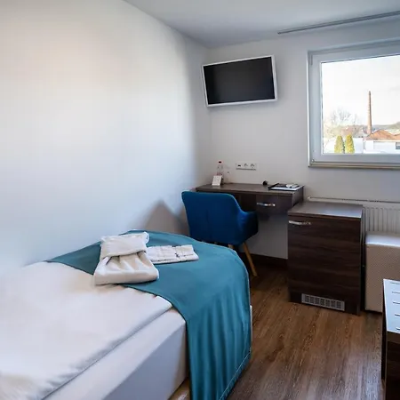 Myrsini Hotel Kirchentellinsfurt