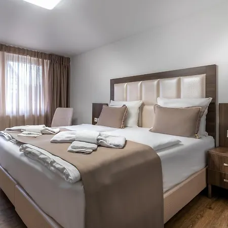 Myrsini Hotel 3*