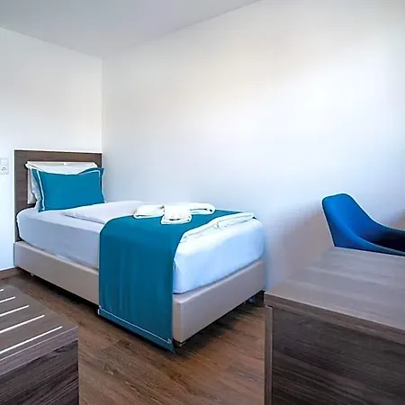 Myrsini Hotel Kirchentellinsfurt
