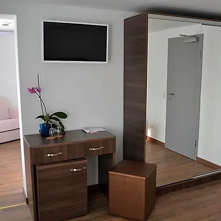 Myrsini Hotel 3*