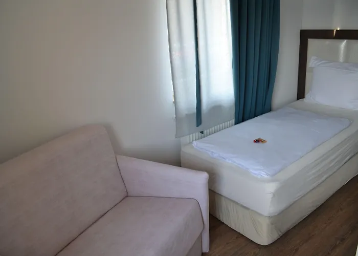 מלון Myrsini Kirchentellinsfurt